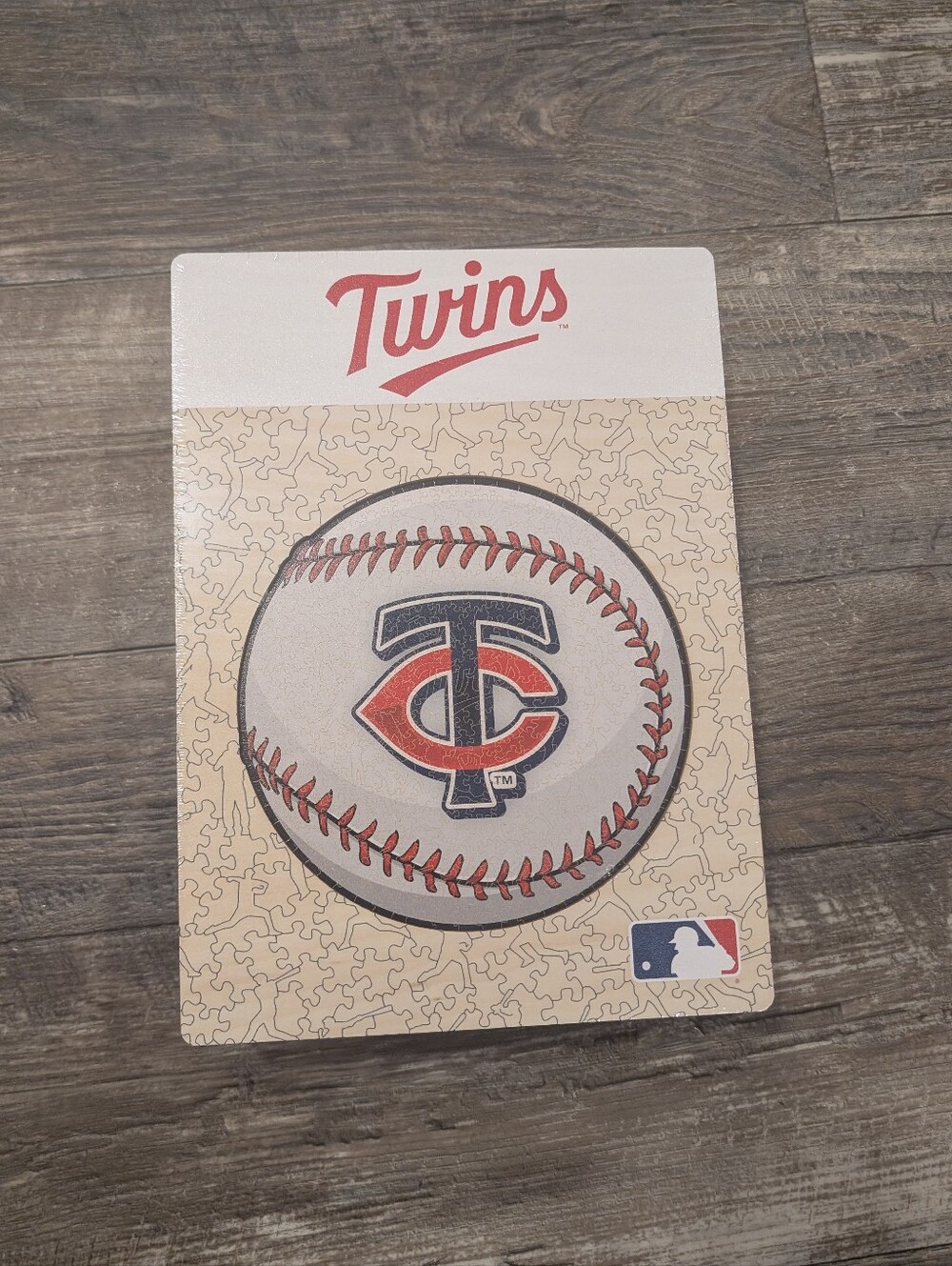 Minnesota Twins MLB 500 Pcs Puzzle with Baseball Logo - Red & Navy